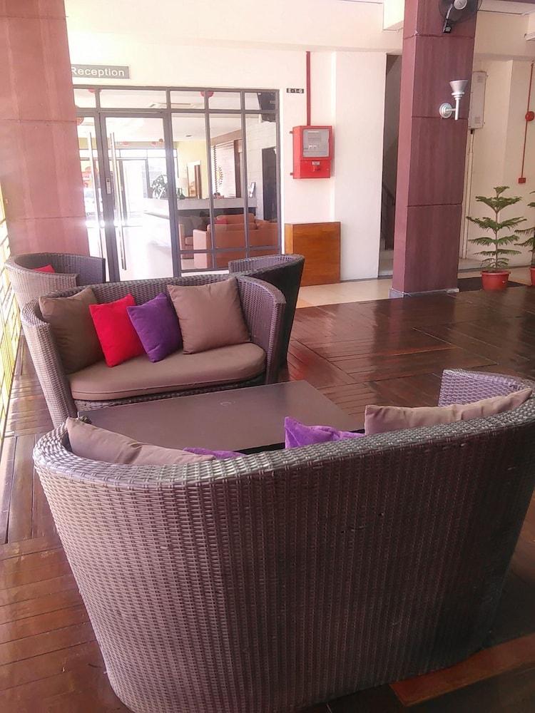 Gloria Swiss Hotel & Apartment Sandakan Exterior foto