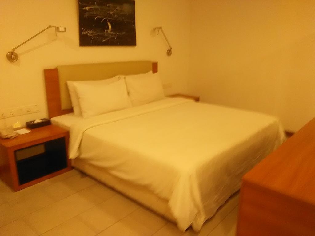 Gloria Swiss Hotel & Apartment Sandakan Exterior foto