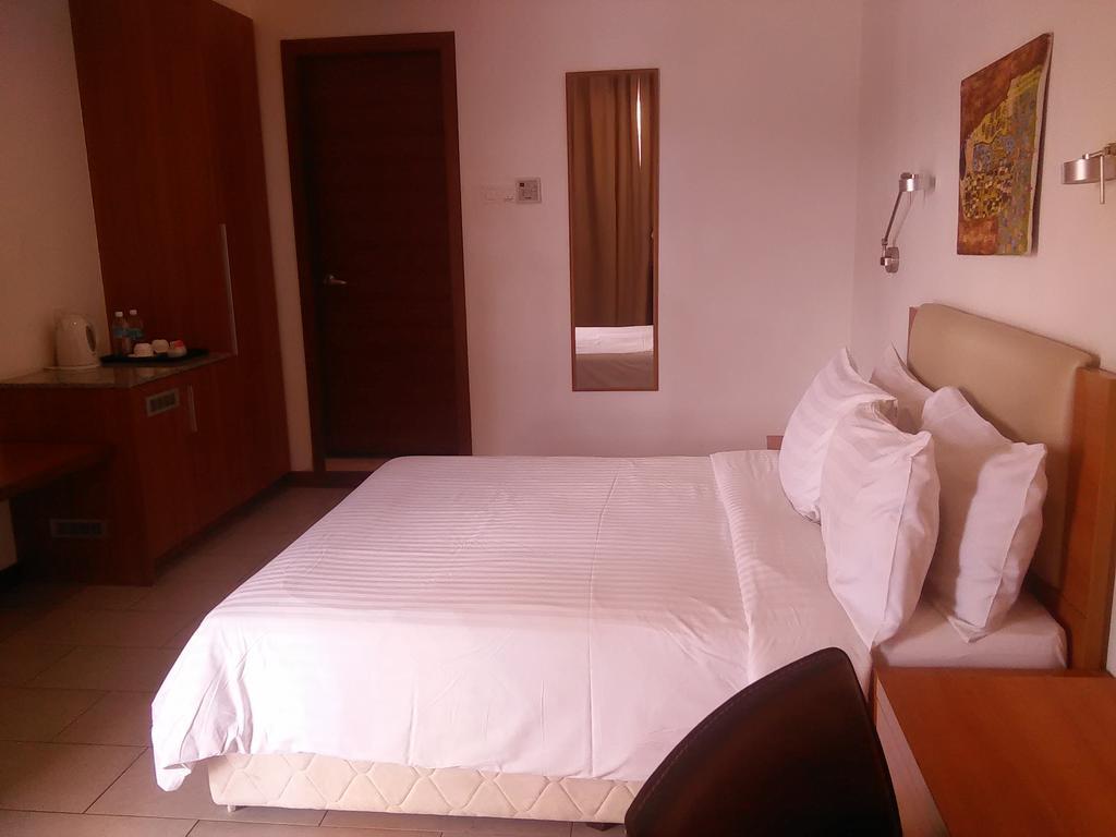 Gloria Swiss Hotel & Apartment Sandakan Exterior foto